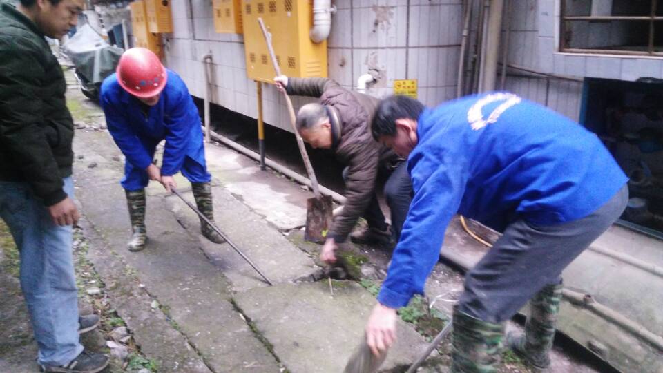 召陵清掏化粪池、管道疏通一站式服务<高效><技术><可靠>